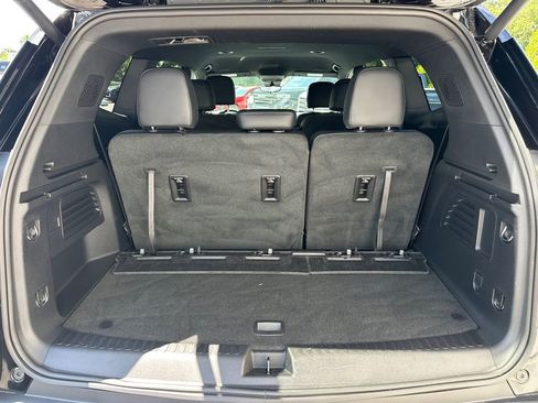 New 2026 GMC Acadia Elevation w/ Elevation Premium Package FWD image 19