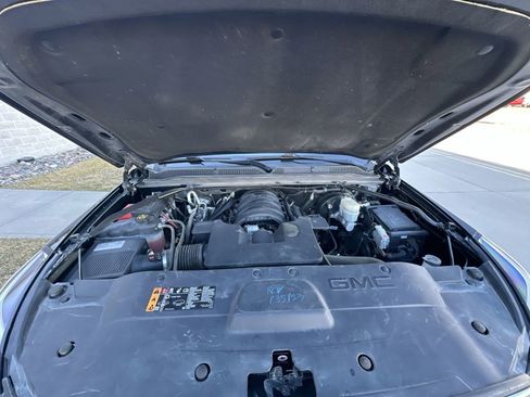 Used 2019 GMC Yukon XL Denali w/ Denali Ultimate Package image 31