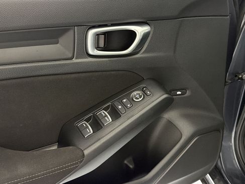 Used 2023 Honda Civic Sport image 21