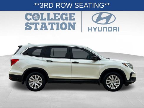 Used 2019 Honda Pilot LX image 11