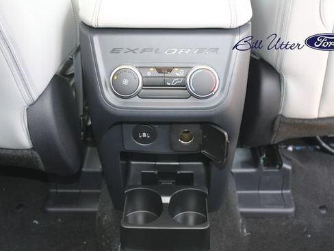 New 2026 Ford Explorer Active w/ Active Comfort Package RWD image 11