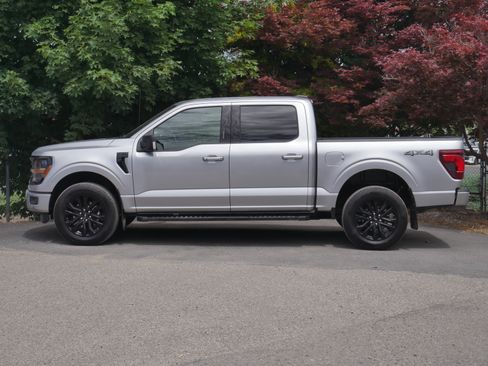 Certified 2024 Ford F150 XLT w/ Equipment Group 302A MID AWD/4WD image 17