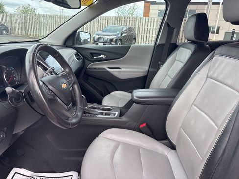 Used 2018 Chevrolet Equinox Premier AWD/4WD image 27