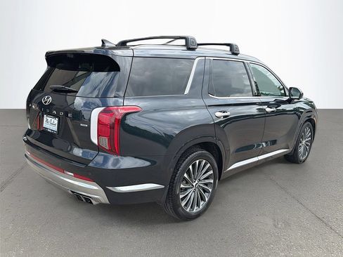 Used 2024 Hyundai Palisade Calligraphy AWD/4WD image 4