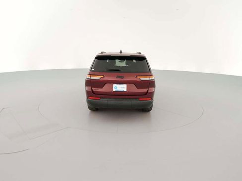 New 2025 Jeep Grand Cherokee L Laredo image 10