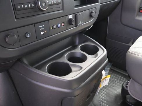 New 2025 GMC Savana 3500 w/ Power Convenience Package RWD image 20