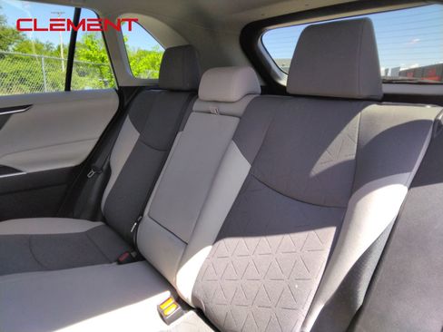 Used 2023 Toyota RAV4 XLE w/ Convenience Package FWD image 32