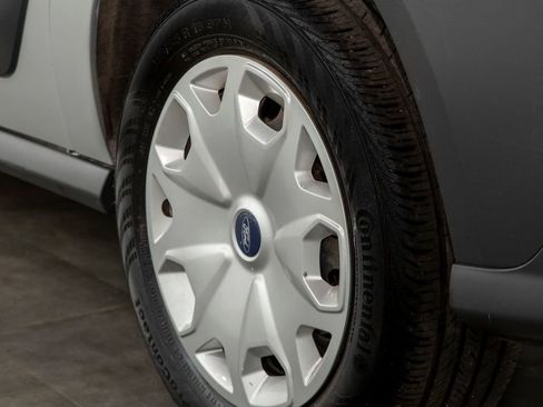 Used 2015 Ford Transit Connect XL image 10