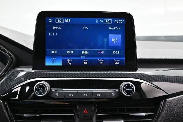 Certified 2025 Ford Escape ST-Line Select AWD/4WD image 23