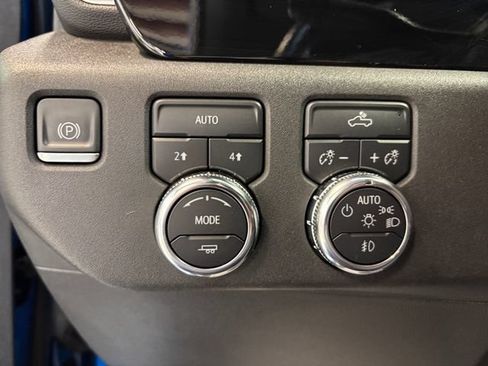 Used 2023 GMC Sierra 1500 Elevation AWD/4WD image 23