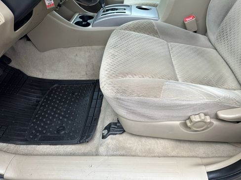 Used 2011 Toyota Tacoma PreRunner image 12