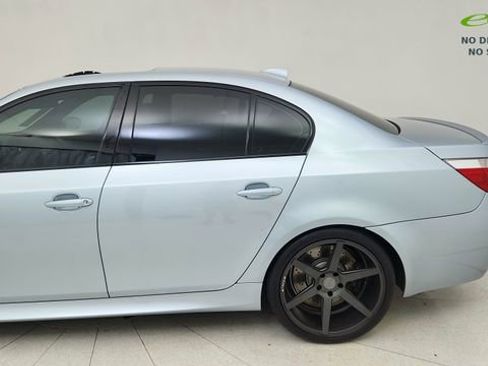 Used 2006 BMW M5 image 11