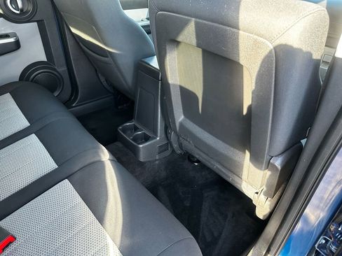 Used 2010 Dodge Nitro SXT image 22