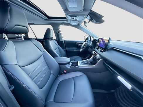 New 2025 Toyota RAV4 XLE Premium image 30