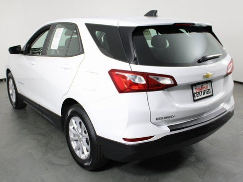 Used 2021 Chevrolet Equinox LS image 4