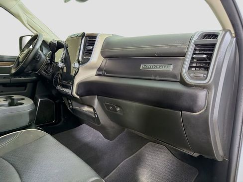 Used 2024 RAM 2500 Laramie image 32