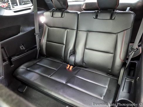 Certified 2022 Ford Explorer ST-Line image 12