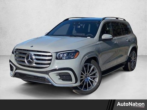 New 2026 Mercedes-Benz GLS 580 4MATIC image 1