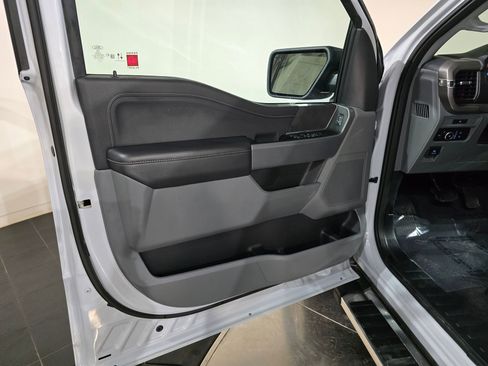 Used 2025 Ford F150 XLT w/ Equipment Group 301A Standard image 12