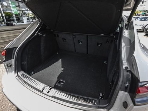 Used 2022 Porsche Macan S AWD/4WD image 31