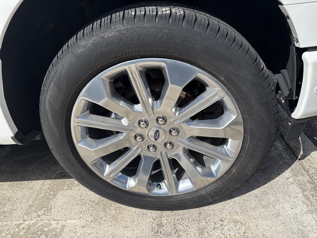 Used 2022 Ford F150 Limited AWD/4WD image 11