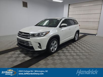 Used 2017 Toyota Highlander Limited