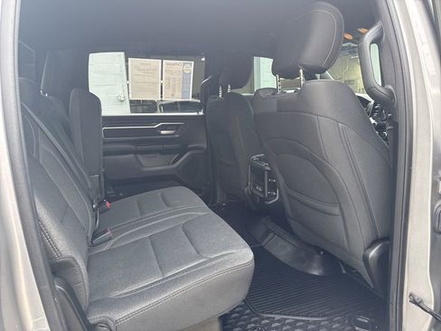 Used 2020 RAM 1500 Big Horn AWD/4WD image 13