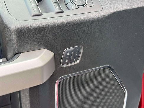 Used 2016 Ford F150 Lariat w/ Equipment Group 502A Luxury image 19