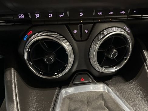 Used 2018 Chevrolet Camaro SS image 34