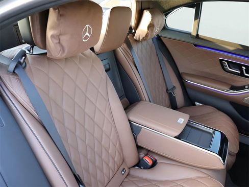 New 2026 Mercedes-Benz S 580 4MATIC Sedan image 14