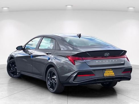 New 2026 Hyundai Elantra Sport FWD image 5