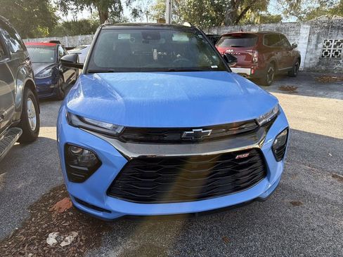 Certified 2023 Chevrolet TrailBlazer RS w/ Sun and Liftgate Package image 2