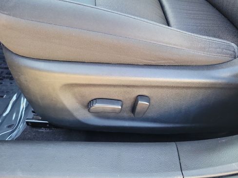 Used 2024 Nissan Altima 2.5 SV image 20