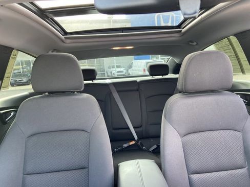 Used 2023 Chevrolet Malibu LT image 19