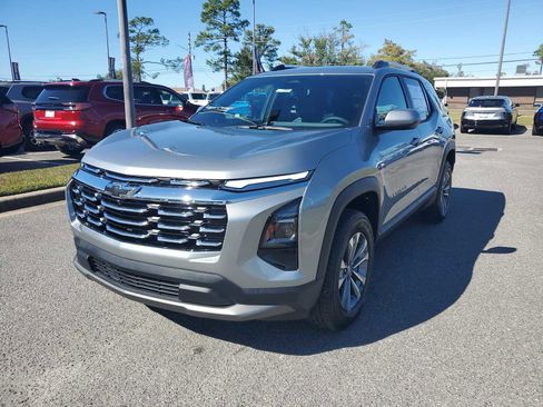 New 2026 Chevrolet Equinox LT w/ Convenience Package II image 1