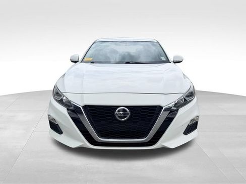 Used 2019 Nissan Altima 2.5 S FWD image 2