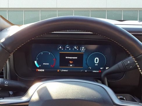 Used 2024 Ford F250 Platinum image 9