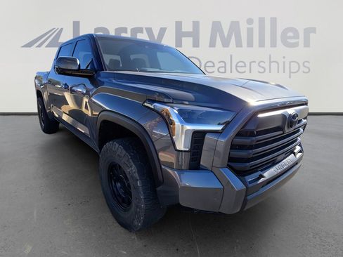 Used 2025 Toyota Tundra SR5 image 5