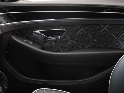 Used 2022 Bentley Continental GT Speed image 21