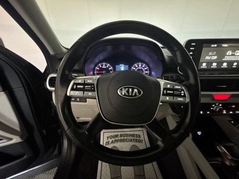 Used 2020 Kia Telluride S AWD/4WD image 3