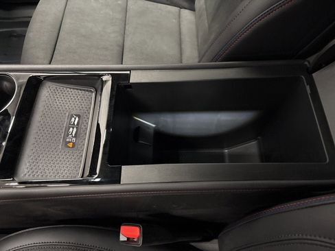 New 2026 Chevrolet Blazer EV RS image 17