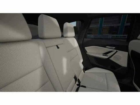 Used 2026 BMW X1 xDrive28i w/ Convenience Package AWD/4WD image 12