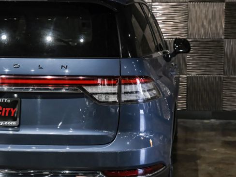 Used 2021 Lincoln Aviator Reserve w/ Elements Package Plus AWD/4WD image 45