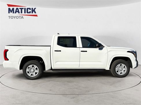 New 2026 Toyota Tundra SR image 8