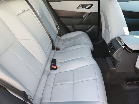 Used 2026 Land Rover Range Rover Velar Dynamic SE image 23