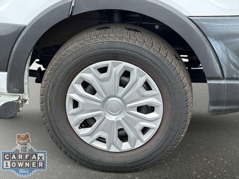 Used 2024 Ford Transit 250 Low Roof w/ Exterior Upgrade Package RWD image 10