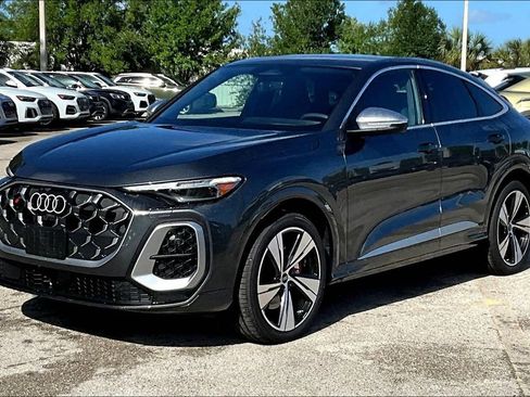 New 2026 Audi SQ5 Premium Plus AWD/4WD image 9