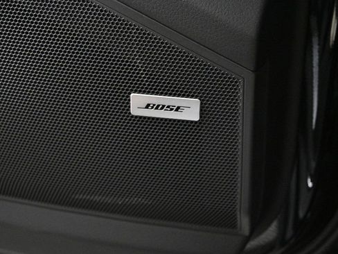 Certified 2025 Porsche Cayenne Coupe image 7