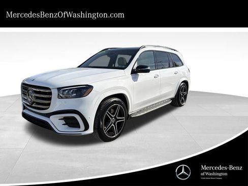 Used 2025 Mercedes-Benz GLS 450 4MATIC image 1