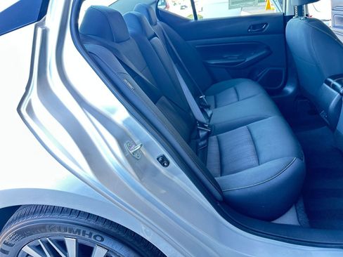 Used 2024 Nissan Altima 2.5 SV image 39